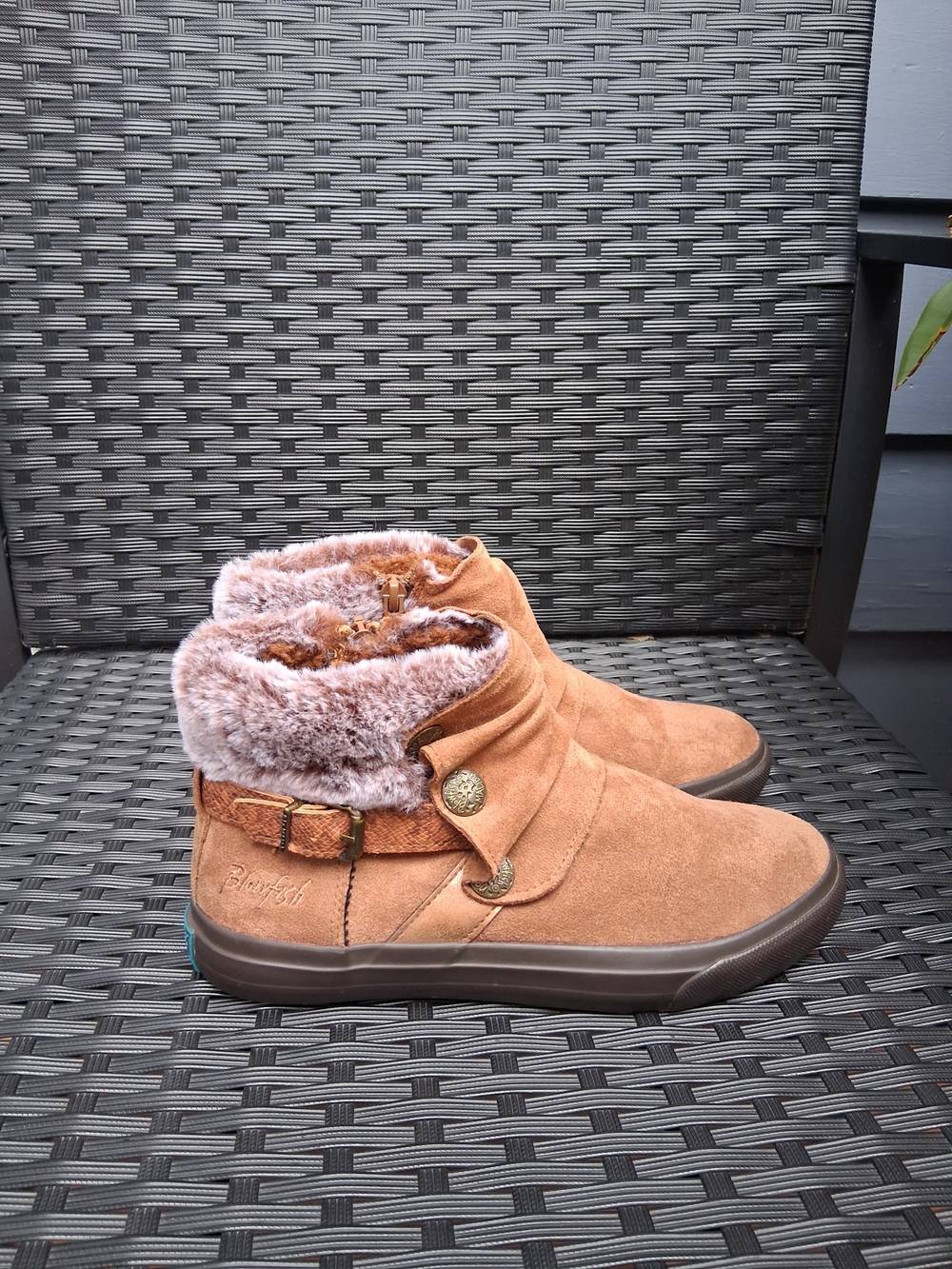 Blowfish Malibu Tan Faux-Suede Faux-Fur Lined Ankle Boots, Size 7.5-8